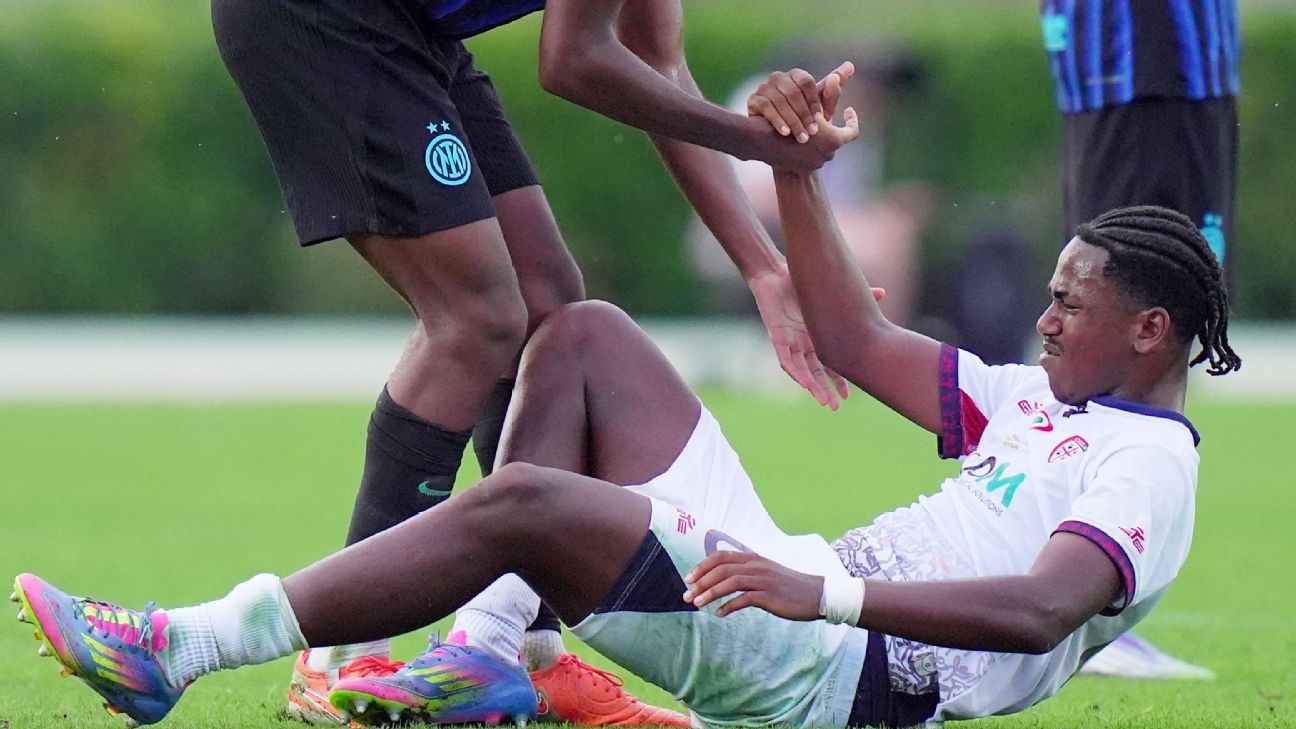 卡利亚里20岁新星特雷皮游泳遇险,医院重症监护牵动球迷心